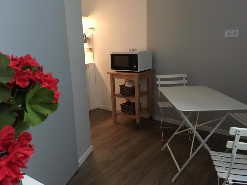 Bed and Breakfast Le P'Tit Relai Montbozon Exterior foto